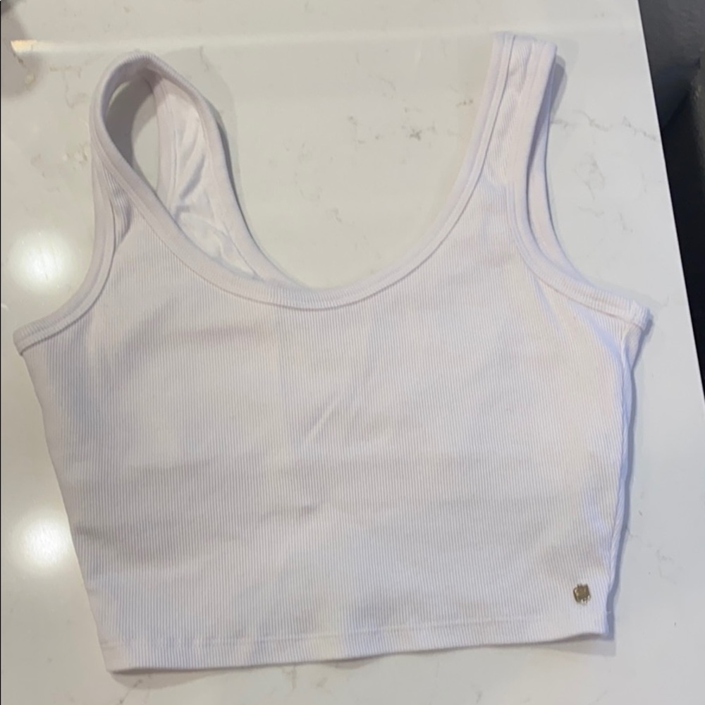 Fabletics Crop Top 🤍
